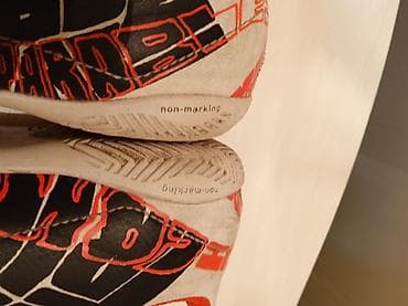Adidas dečije patike za fudbal, salu za fizicko – broj 33 - Model za na lalafo.rs — 6 Adidas dečije patike za fudbal, salu za fizicko – broj 33 - Model za — 6