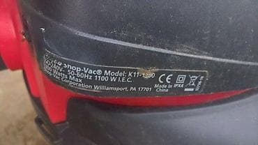 1. Delovi usisivaca
2. Motor Uisavaca na lalafo.rs — 4 1. Delovi usisivaca
2. Motor Uisavaca — 4