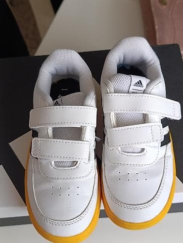 Dečje patike sa Mikijevim motivom - Model: bele patike sa crnim na lalafo.rs — 7 Dečje patike sa Mikijevim motivom - Model: bele patike sa crnim — 7