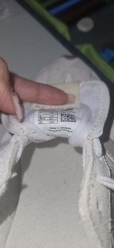 New Balance 327 patike – model WS327KG 1 obuvene bukvano nove - na lalafo.rs — 7 New Balance 327 patike – model WS327KG 1 obuvene bukvano nove - — 7