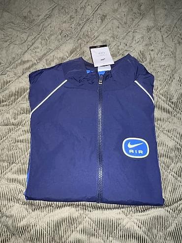 Sweatshirts: NIKE Swoosh Air - Blue vel. M NOVO
HM at lalafo.rs — 6 Sweatshirts: NIKE Swoosh Air - Blue vel. M NOVO
HM — 6