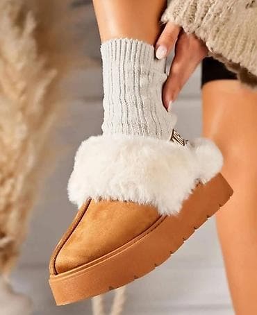 Ugg obuća bоја - Braon na lalafo.rs — 2 Ugg obuća bоја - Braon — 2