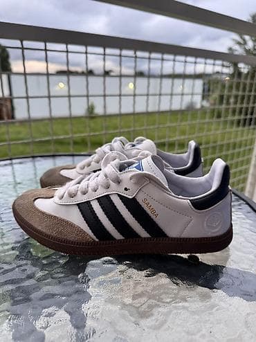 Original Samba Adidas patike, nošene par puta na lalafo.rs — 1 Original Samba Adidas patike, nošene par puta — 1