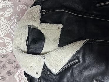 Workwear: Zenska biker jakna sa krznenom postavom - Materijal: crna eko koža at lalafo.rs — 2 Workwear: Zenska biker jakna sa krznenom postavom - Materijal: crna eko koža — 2