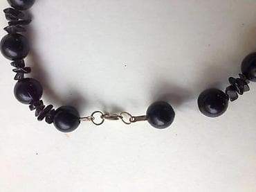 Tri ogrlice i Ogrlica i minđuše IZUZETNE. Cene su odredjene na lalafo.rs — 9 Tri ogrlice i Ogrlica i minđuše IZUZETNE. Cene su odredjene — 9