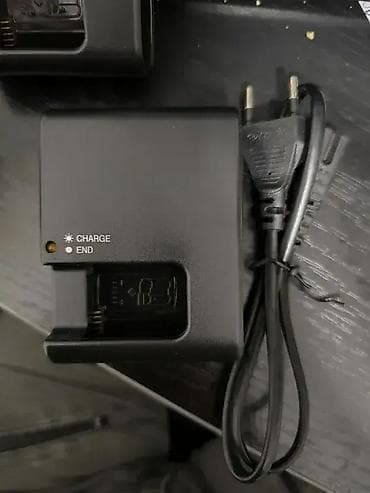 Nikon MH-25 punjač za Nikon EN-EL15 bateriju ⚡🔋 Model punjača: Nikon na lalafo.rs — 5 Nikon MH-25 punjač za Nikon EN-EL15 bateriju ⚡🔋 Model punjača: Nikon — 5