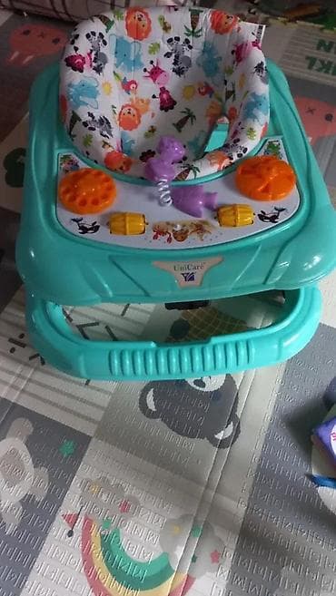 Hodalica za bebe UniCare - Stabilna plastična osnova sa čeličnim na lalafo.rs Hodalica za bebe UniCare - Stabilna plastična osnova sa čeličnim