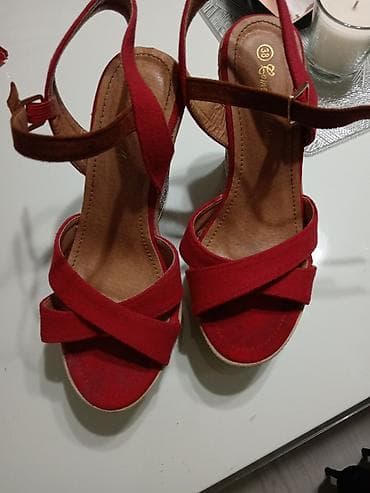 Ženske sandale – 2 para 1) Crvene sandale na punu petu (espadrile) - na lalafo.rs — 3 Ženske sandale – 2 para 1) Crvene sandale na punu petu (espadrile) - — 3