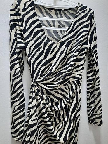 M, bоја - Šareno, Koktel, klub, Dugih rukava na lalafo.rs M, bоја - Šareno, Koktel, klub, Dugih rukava