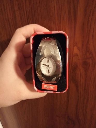 Esprit sat narukvica,za obim ruke do 17mm,u odlicnom stanju sa malim na lalafo.rs — 9 Esprit sat narukvica,za obim ruke do 17mm,u odlicnom stanju sa malim — 9