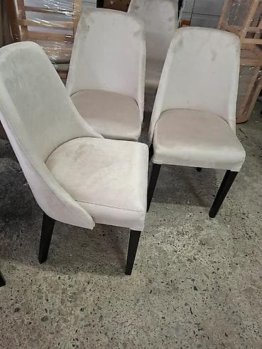 Tapacirane trpezarijske stolice – modernog dizajna i izuzetne na lalafo.rs — 2 Tapacirane trpezarijske stolice – modernog dizajna i izuzetne — 2