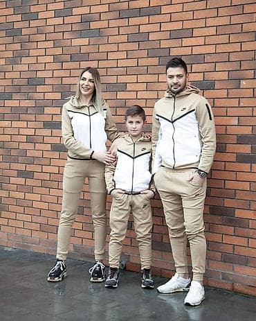 zenske broj: Cena 4400 dinara
#trenerke#muski#zenski#decijimodeli at lalafo.rs — 8 zenske broj: Cena 4400 dinara
#trenerke#muski#zenski#decijimodeli — 8