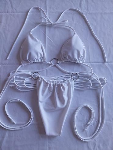 Bikini dvodelni set sa metalnim prstenovima i dugim vezicama - Gornji na lalafo.rs — 2 Bikini dvodelni set sa metalnim prstenovima i dugim vezicama - Gornji — 2