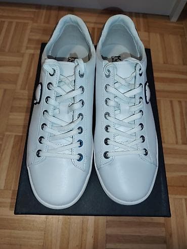 Karl Lagerfeld K/Ikonik patike – bele kožne niske tene UG 27cm - na lalafo.rs — 1 Karl Lagerfeld K/Ikonik patike – bele kožne niske tene UG 27cm - — 1