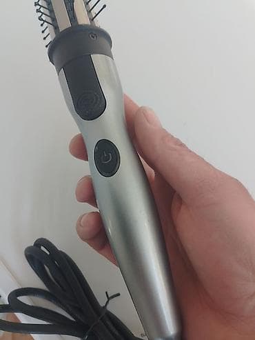 Termo-četka/figaro sa cilindričnim grejačem i češljićima - Grejač na lalafo.rs — 3 Termo-četka/figaro sa cilindričnim grejačem i češljićima - Grejač — 3