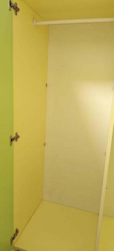 Cradles: Dečiji dvokrilni garderober sa motivima pčelice i cveća. Na prodaju at lalafo.rs — 3 Cradles: Dečiji dvokrilni garderober sa motivima pčelice i cveća. Na prodaju — 3