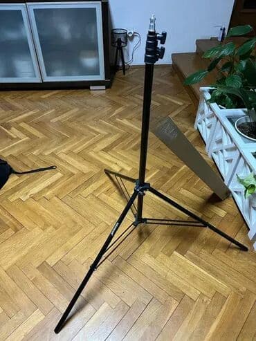 Ostala foto i video oprema: Stativ Tripod NEEWER; Visina: 9feet/260cm; Potpuno NOVO, neotpakovano! na lalafo.rs Ostala foto i video oprema: Stativ Tripod NEEWER; Visina: 9feet/260cm; Potpuno NOVO, neotpakovano!