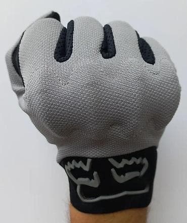 Personal Items: Color - Grey at lalafo.rs — 7 Personal Items: Color - Grey — 7