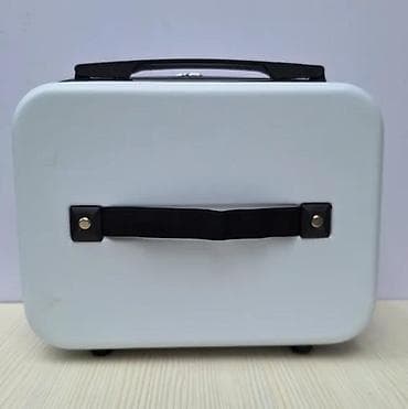 Watches: Kompaktna tvrda torbica/koferčić sa motivima Kuromi i My Melody - at lalafo.rs — 4 Watches: Kompaktna tvrda torbica/koferčić sa motivima Kuromi i My Melody - — 4