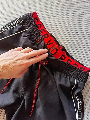 bermude teksas br: Muške šorts/bermude za plivanje – brend Reserved. - Boja: crna sa na lalafo.rs — 2 bermude teksas br: Muške šorts/bermude za plivanje – brend Reserved. - Boja: crna sa — 2