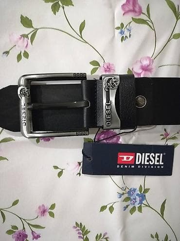 Novi muski kozni markirani kais Diesel u crnoj boji. Zemlja porekla na lalafo.rs — 3 Novi muski kozni markirani kais Diesel u crnoj boji. Zemlja porekla — 3