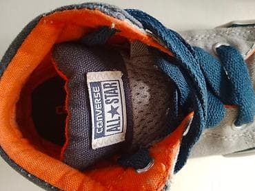 Converse all star original patike chuck taylor all star axel mid na lalafo.rs — 9 Converse all star original patike chuck taylor all star axel mid — 9