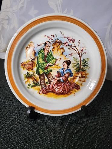 Antiques: Tanjir za na zid Fontebasso Treviso Italija iz 70.ih.god. Tanjiric za at lalafo.rs — 1 Antiques: Tanjir za na zid Fontebasso Treviso Italija iz 70.ih.god. Tanjiric za — 1