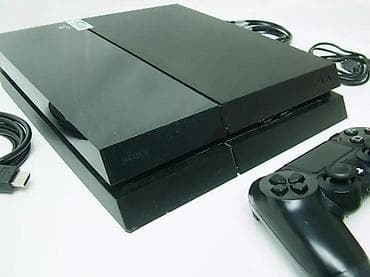 Electronics: U ponudi je Sony PlayStation 4 sa naslova. Konzola je novija FAT at lalafo.rs — 3 Electronics: U ponudi je Sony PlayStation 4 sa naslova. Konzola je novija FAT — 3
