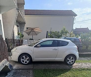 Transport: Alfa Romeo Mito 1.4 benzin registrovan do avgusta 2026.auto je u at lalafo.rs — 1 Transport: Alfa Romeo Mito 1.4 benzin registrovan do avgusta 2026.auto je u — 1