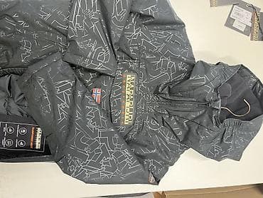 Workwear: NAPAPIJRI DEČJA JAKNA-original
Veličina 12 at lalafo.rs — 2 Workwear: NAPAPIJRI DEČJA JAKNA-original
Veličina 12 — 2