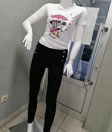 Prelepa majica kao nova
Pamuk elastin
Odgovara Vel S M na lalafo.rs — 3 Prelepa majica kao nova
Pamuk elastin
Odgovara Vel S M — 3