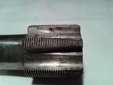 Ureznica W40,5x18 – vitvortov (Whitworth) navoj 🔩 Mašinska ureznica W na lalafo.rs — 3 Ureznica W40,5x18 – vitvortov (Whitworth) navoj 🔩 Mašinska ureznica W — 3