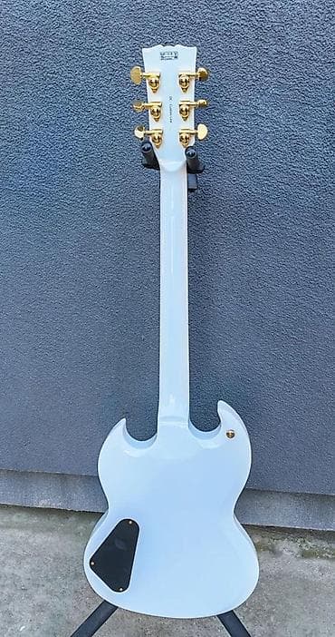 Sport & Hobby: HARLEY BENTON DC-CUSTOM II WHITE ELEKTRIČNA GITARA | at lalafo.rs — 2 Sport & Hobby: HARLEY BENTON DC-CUSTOM II WHITE ELEKTRIČNA GITARA | — 2