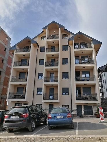 Apartman-Sunčani Breg-Zlatibor Nalazi se u jednom od lepših naselja at lalafo.rs Apartman-Sunčani Breg-Zlatibor Nalazi se u jednom od lepših naselja