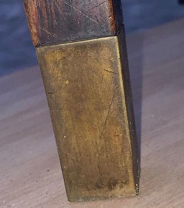 Furniture: Na prodaju trpezarijski set koji čine sto i 6 stolica. Sto je izrađen at lalafo.rs — 2 Furniture: Na prodaju trpezarijski set koji čine sto i 6 stolica. Sto je izrađen — 2