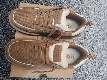 UGG W Sungazer patike - Model: W Sungazer (šifra W/1117810) - na lalafo.rs — 2 UGG W Sungazer patike - Model: W Sungazer (šifra W/1117810) - — 2