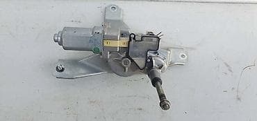 ELEKTROMOTOR ZADNJEG BRISACA ZA MAZDA 2 OD 2007. DO 2013. GOD na lalafo.rs ELEKTROMOTOR ZADNJEG BRISACA ZA MAZDA 2 OD 2007. DO 2013. GOD