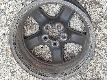 Ureznice: Prodajem Opelove celicne felne 16,” ( precnik centralne rupe 65mm na lalafo.rs — 2 Ureznice: Prodajem Opelove celicne felne 16,” ( precnik centralne rupe 65mm — 2