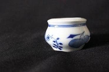 STARA PORCELANSKA POSUDA | Stara porcelanska posuda proizvedena u na lalafo.rs STARA PORCELANSKA POSUDA | Stara porcelanska posuda proizvedena u