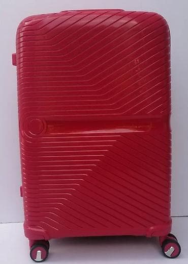 Travel suitcases and bags: Set crvenih kofera – 3 komada - Dizajn: moderni polikarbonatni/ABS at lalafo.rs — 10 Travel suitcases and bags: Set crvenih kofera – 3 komada - Dizajn: moderni polikarbonatni/ABS — 10