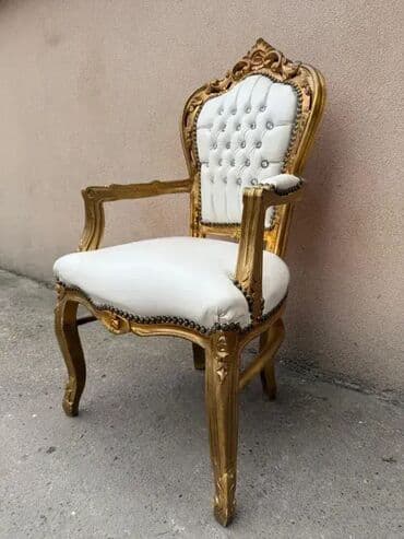 Stilske fotelje: Stilska Fotelja / Polufotelja u Pozlati 🛋️ U odličnom stanju, kao na na lalafo.rs — 2 Stilske fotelje: Stilska Fotelja / Polufotelja u Pozlati 🛋️ U odličnom stanju, kao na — 2