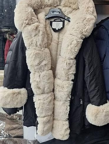 ❄️Ženska zimska parka sa bogatim krznom Ženske zimske jakne dostupne na lalafo.rs ❄️Ženska zimska parka sa bogatim krznom Ženske zimske jakne dostupne