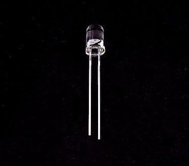 LED dioda 5mm PLAVA. Tehničke karakteristike: Prečnik diode: 5 mmUgao na lalafo.rs — 1 LED dioda 5mm PLAVA. Tehničke karakteristike: Prečnik diode: 5 mmUgao — 1