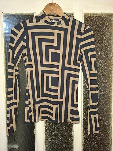 kom sa etiketom: Ženska rolka dugih rukava sa geometrijskim printom - Brend: 5 apple - at lalafo.rs — 4 kom sa etiketom: Ženska rolka dugih rukava sa geometrijskim printom - Brend: 5 apple - — 4