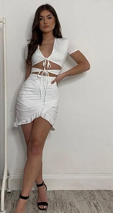 Nova Shein haljina, atraktivna, M veličine na lalafo.rs — 1 Nova Shein haljina, atraktivna, M veličine — 1