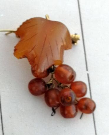 Sport & Hobby: Vintage Broš Baltic Amber POZLATA Baltički ćilibar Vintage iz 1970-ih at lalafo.rs — 6 Sport & Hobby: Vintage Broš Baltic Amber POZLATA Baltički ćilibar Vintage iz 1970-ih — 6