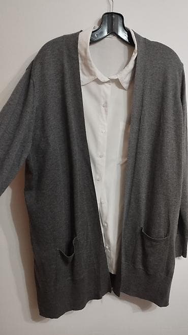 Women's Sweaters, Cardigans: F&F tanji kardigan u sivoj boji.
Pogledajte i ostale moje oglase at lalafo.rs — 1 Women's Sweaters, Cardigans: F&F tanji kardigan u sivoj boji.
Pogledajte i ostale moje oglase — 1