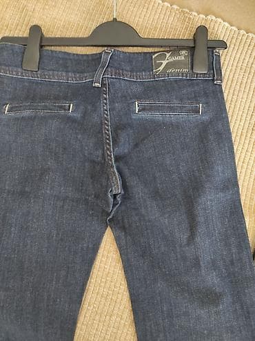 pantalone butiku ali: Farmerice u odlicnom stanju, jednom nosene. Velicina 29 na lalafo.rs — 5 pantalone butiku ali: Farmerice u odlicnom stanju, jednom nosene. Velicina 29 — 5