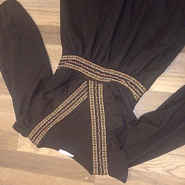 dve suknje po: Crna duga haljina sa dugim rukavima i boho/etno detaljima. - at lalafo.rs — 2 dve suknje po: Crna duga haljina sa dugim rukavima i boho/etno detaljima. - — 2