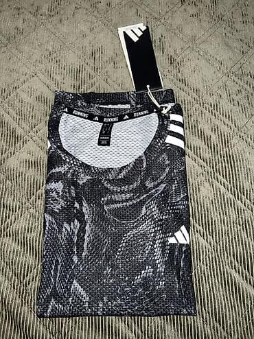 tank top h: ADIDAS Aeroready Tee vel. S, M NOVO
IM5421 at lalafo.rs — 6 tank top h: ADIDAS Aeroready Tee vel. S, M NOVO
IM5421 — 6